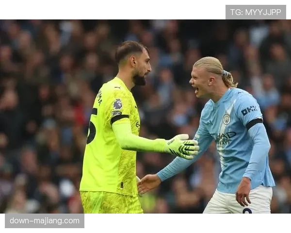 哈兰德点射破门，曼城上半场1-0领先曼联